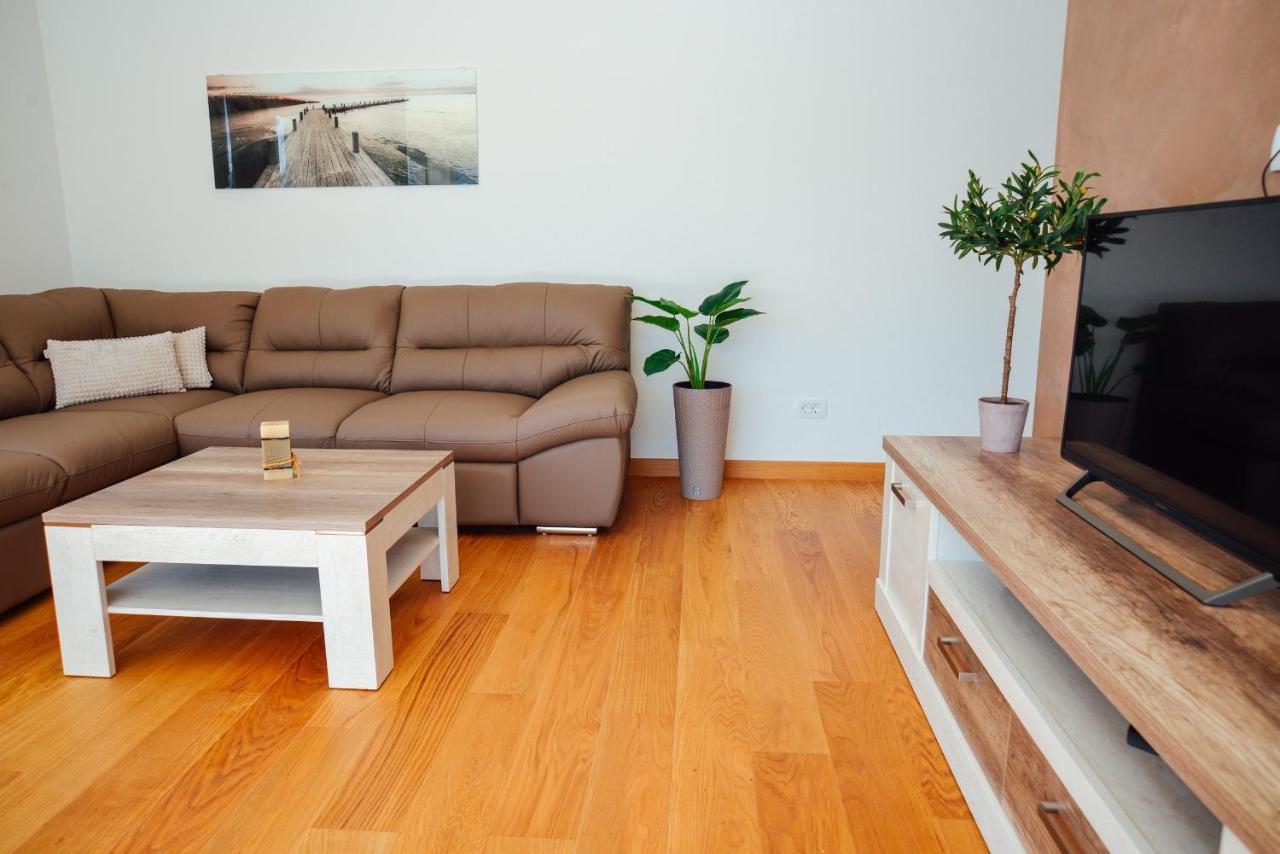 Ily Apartment With Sea View Kotor Exterior photo